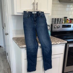 Hollister Women's Dark Blue Straight Leg Jeans